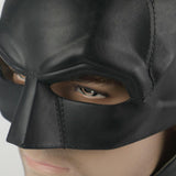 Close-up-view-of-the-left-side-area-of-the-new-The-Batman-2021-movie-mask-at-WickyDeez