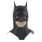 Front-view-of-the-new-The-Batman-2021-Mask-Robert-Pattinson-Batman-Cowl-at-WickyDeez